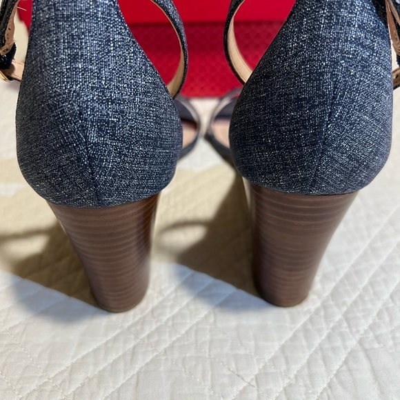 Kelly & Katie Wedge Ankle Strap Sandal, Size 9 - Picture 3 of 5